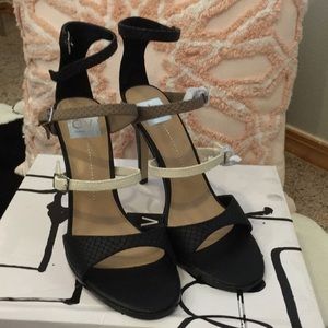 DV Dolce Vita Talin Heels BNWB